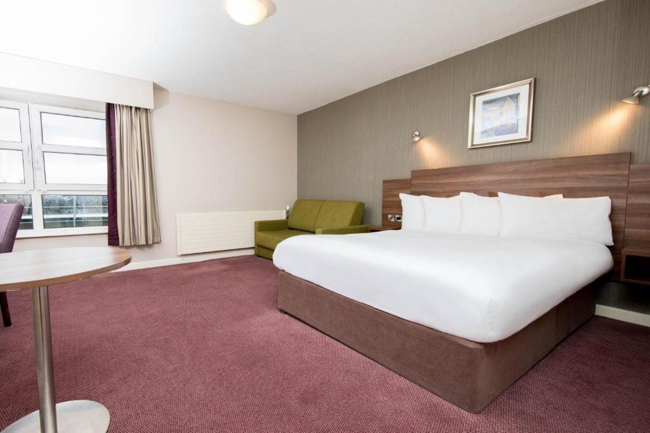 Leonardo Hotel Galway Eksteriør billede